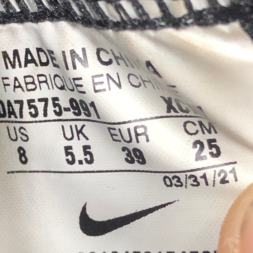 Nike Blazer Mid 77 High Top Sneakers Shoes White Black Womens 8 Retro Classic - Picture 5 of 7